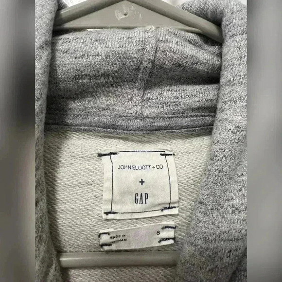 Gap GQ John Elliott Co Grey
Hoodie Sweater - Picture 5 of 7
